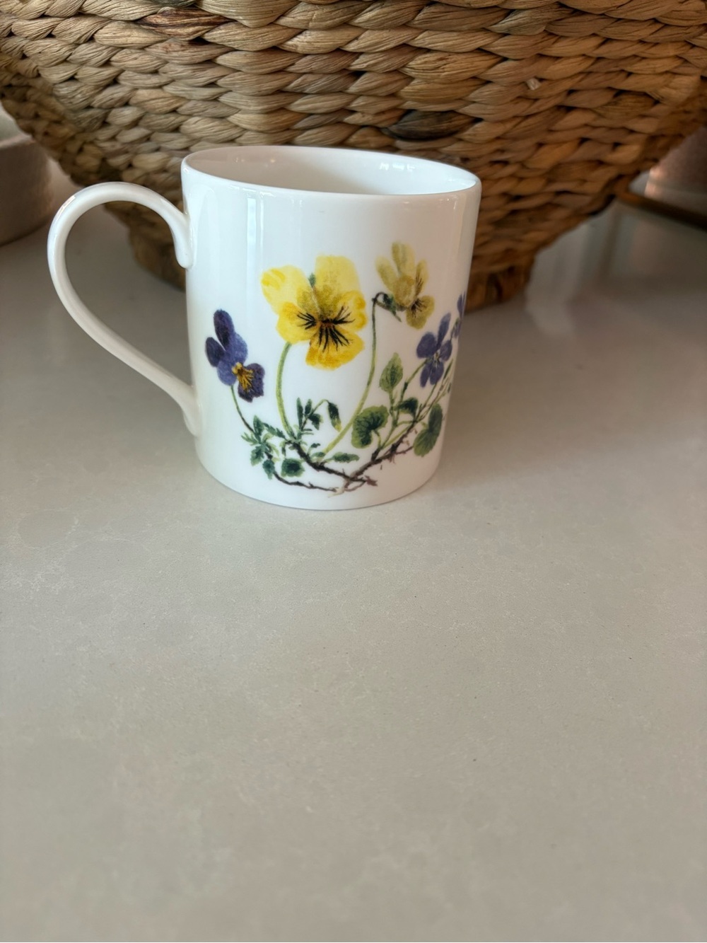 SOOHIA DAVENPORT Floral Pansy Ceramic Mug in Yellow and Purple